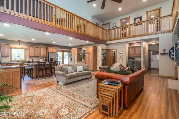 14230 BL MAPLE INN Road SE, Mentor, MN 56736