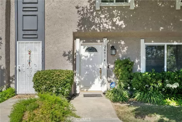 26914 Via Terraza #83, Saugus, CA 91350