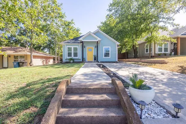 314 W Bond Street, Denison, TX 75020