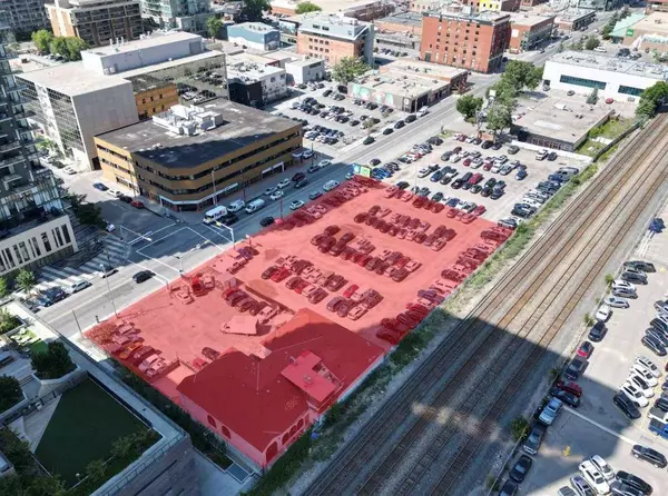 710, 706, & 640 10 AVE SW, Calgary, AB T2R 0A9