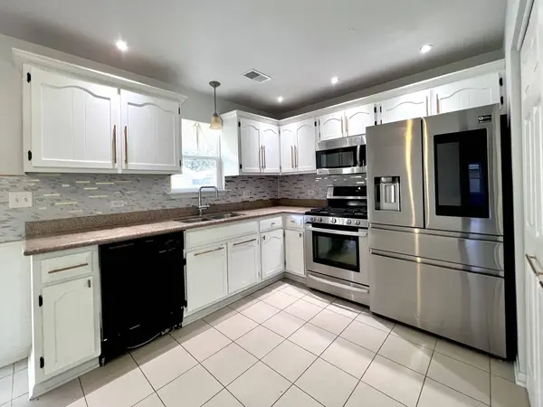 16319 Spaulding Avenue, Markham, IL 60426