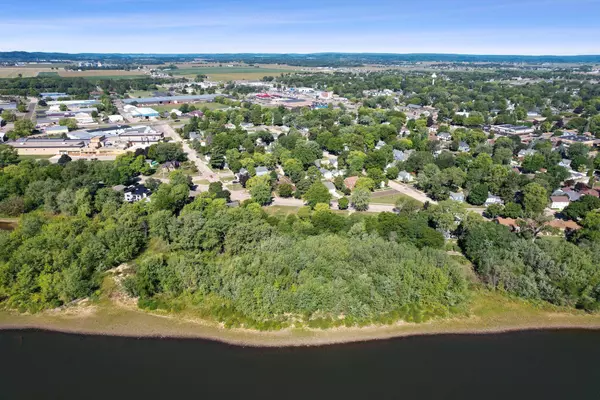 1124 Water Street #6, Sauk City, WI 53583