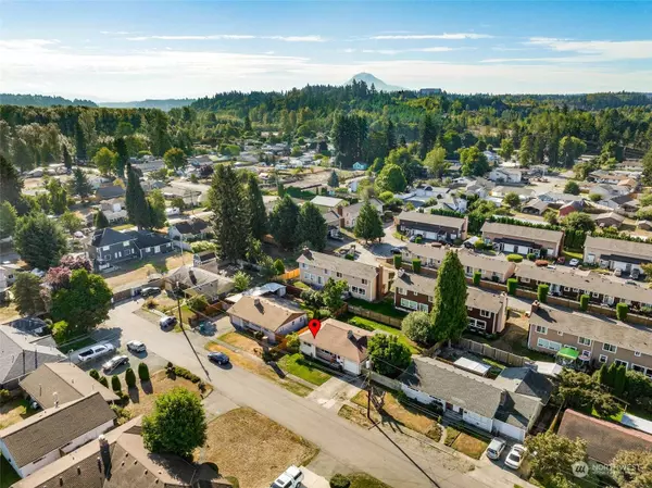 1612 1st ST SE, Auburn, WA 98002