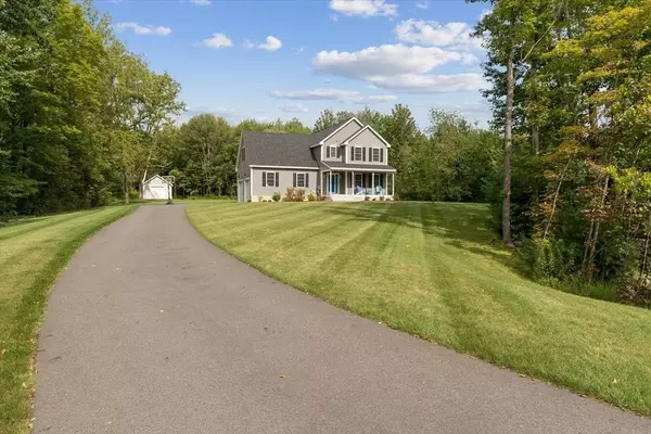 54 Lane Rd, Derry, NH 03038