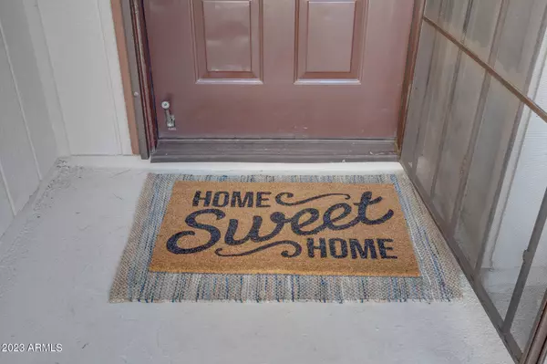 2407 W Voltaire Avenue, Phoenix, AZ 85029