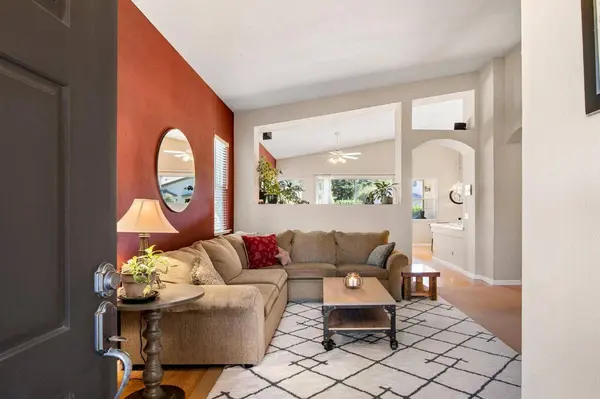 324 Perth CT, Roseville, CA 95747