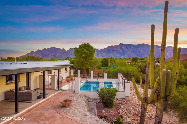 5450 N Estelle Drive, Tucson, AZ 85718