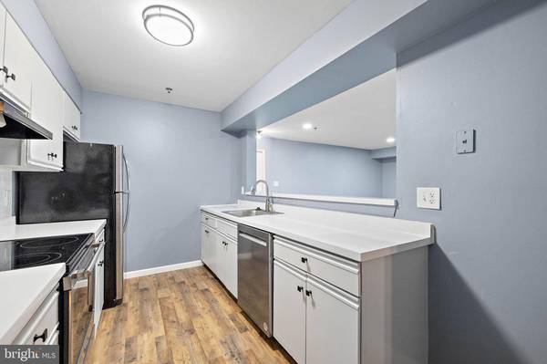 1301 GOVERNOR HOUSE CIR, Wilmington, DE 19809