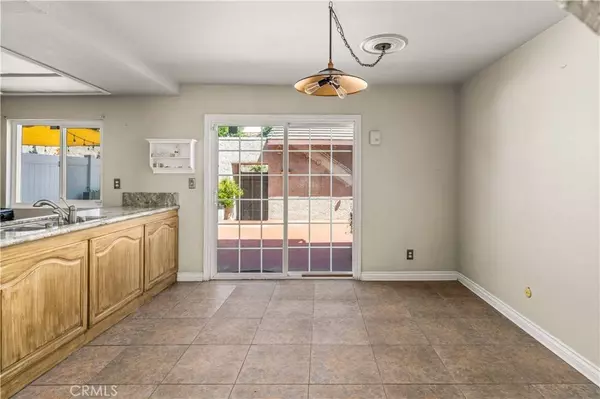 26914 Via Terraza #83, Saugus, CA 91350