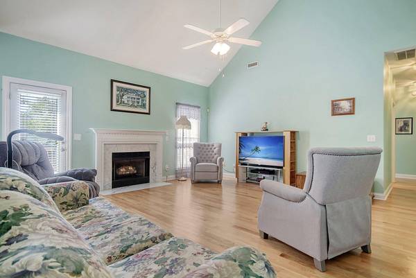 123 Chedburg Drive, Goose Creek, SC 29445