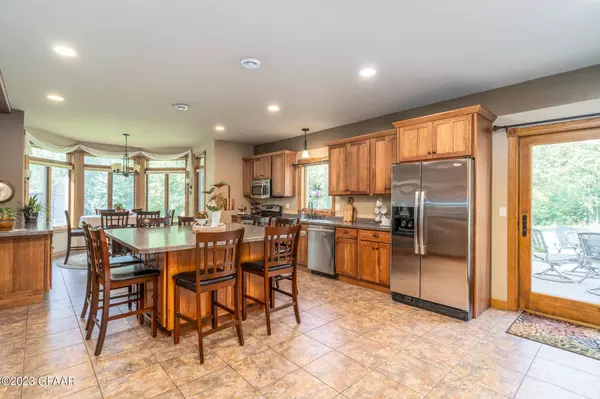 14230 BL MAPLE INN Road SE, Mentor, MN 56736