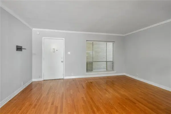 4007 ST CHARLES AVE #115, New Orleans, LA 70115