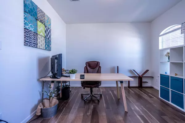 2203 Fair Weather Drive, Lancaster, TX 75146