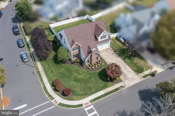 1 EDINBURGH LN, Mount Laurel, NJ 08054