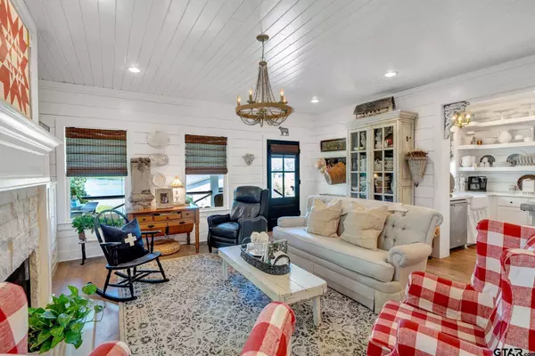 24123 Sun Ridge Rd, Lindale, TX 75771