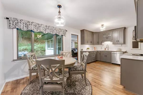 1120 Oak Street, Wisconsin Dells, WI 53965