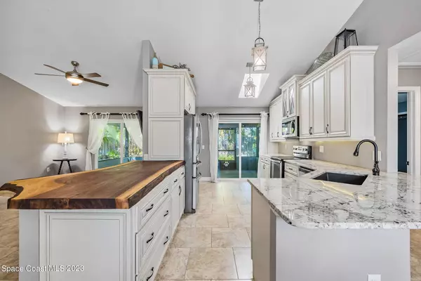 937 Pine Baugh Street, Rockledge, FL 32955