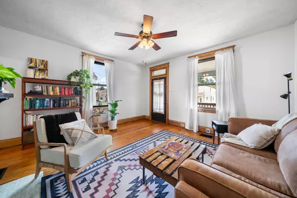 218 W Walnut Street, Southgate, KY 41071