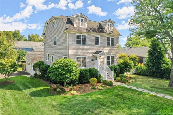 1233 South Pine Creek Road, Fairfield, CT 06824