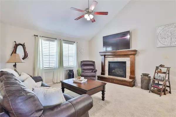 19617 E 10TH ST #S, Independence, MO 64056