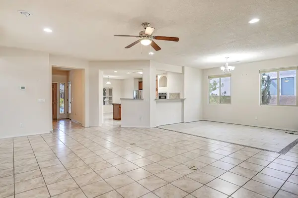 936 Salt Cedar CT, Bernalillo, NM 87004