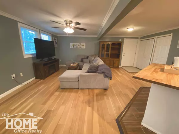 1207 E King St Street, Corunna, MI 48817