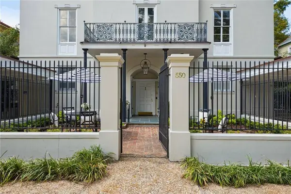 550 WALNUT ST, New Orleans, LA 70118