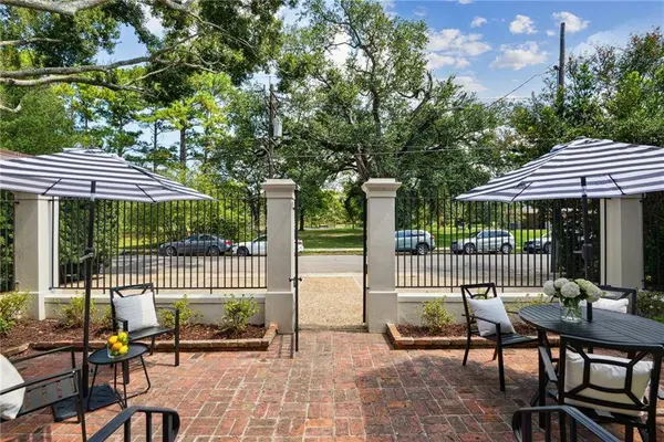 550 WALNUT ST, New Orleans, LA 70118