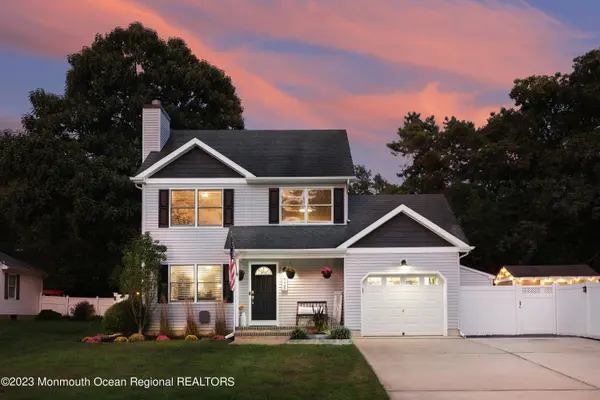 325 Dorsey Lane, Bayville, NJ 08721