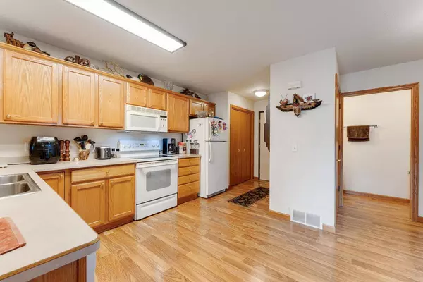 1330 Silver Drive, Baraboo, WI 53913