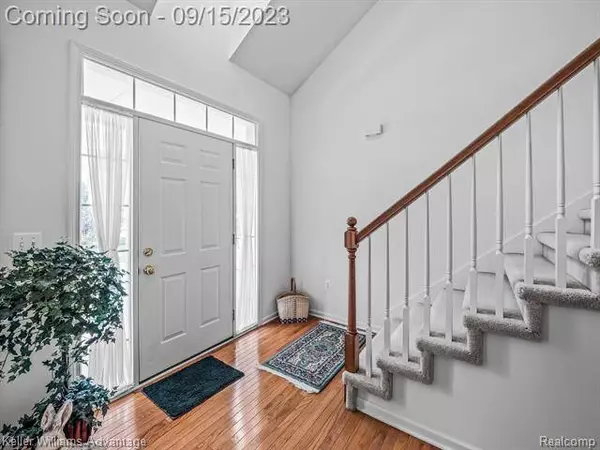 42637 Faulkner Drive, Novi, MI 48377