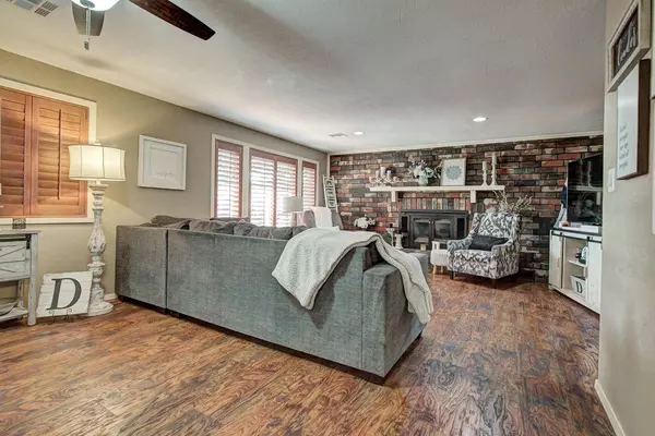 4630 Covered Wagon TRL, Enid, OK 73701-8505