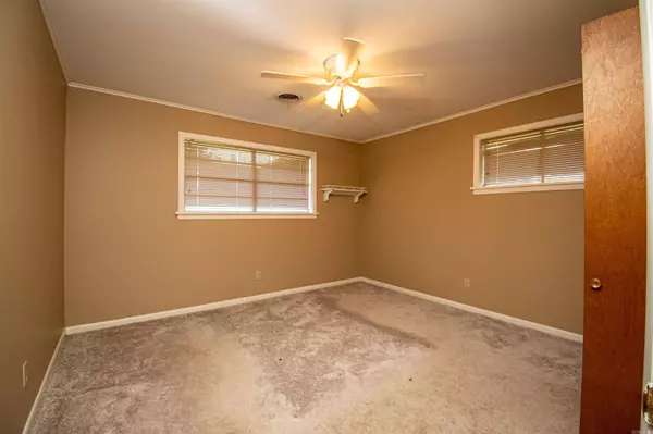 303 Busbee Street, E. Camden, AR 71701