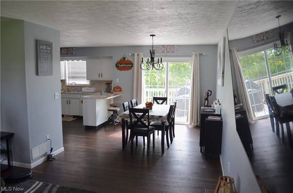 1571 County Road 15, Rayland, OH 43943