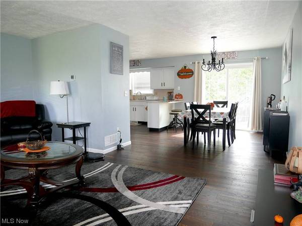 1571 County Road 15, Rayland, OH 43943