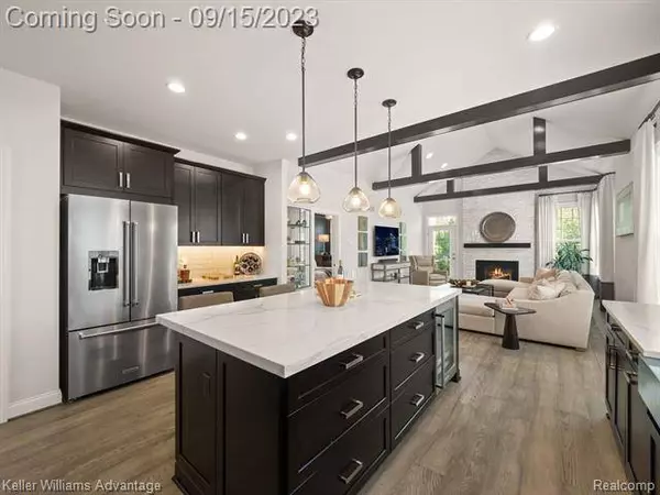 23976 Seminole Court, Novi, MI 48375