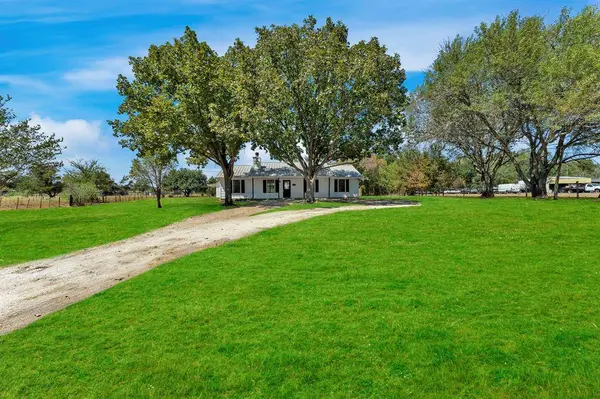 19881 Washington Bridge RD, Washington, TX 77880