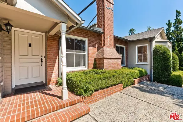 929 Mesa Verde Rd, Pasadena, CA 91105