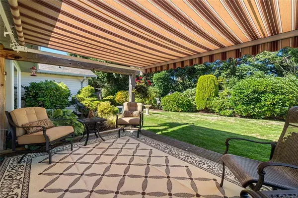 1341 Greenwood Way, French Creek, BC V9P 1X1