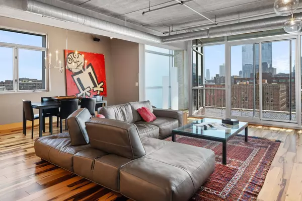 345 6th AVE N #702, Minneapolis, MN 55401