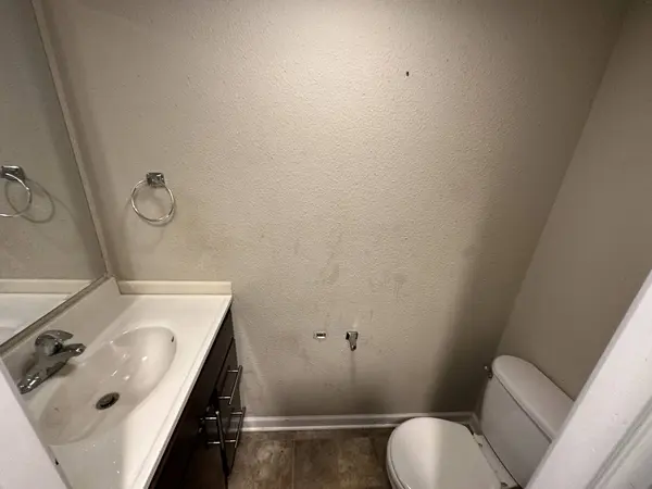 2194 N Oakbrook Circle #2B, Palatine, IL 60074