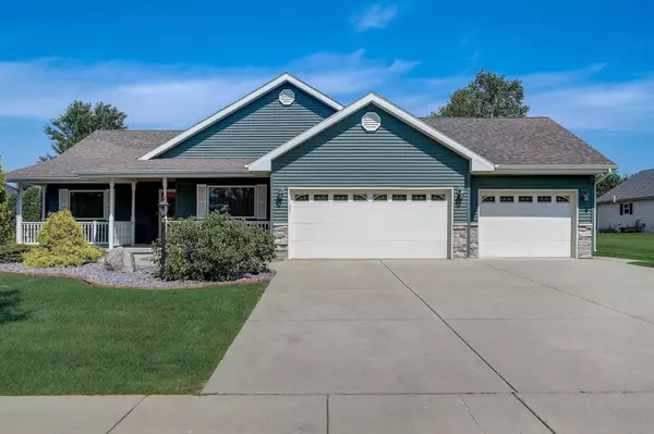 2110 Fullerton Drive, Prairie Du Sac, WI 53578