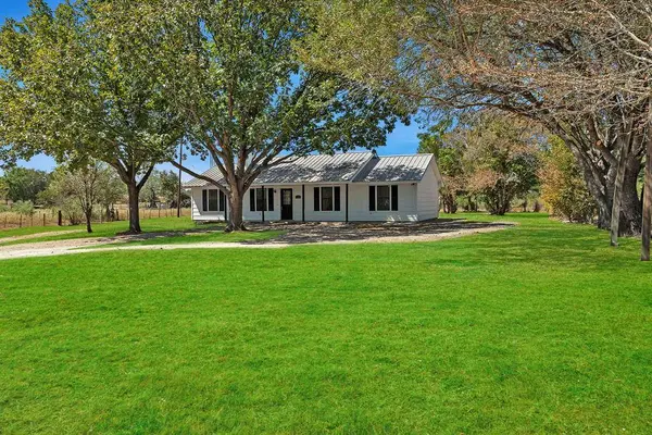 19881 Washington Bridge RD, Washington, TX 77880