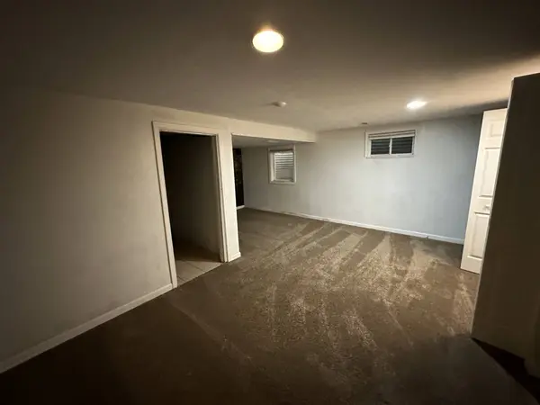 2194 N Oakbrook Circle #2B, Palatine, IL 60074