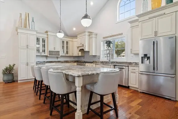 14 Liberty Ave, Lawrence, MA 01843