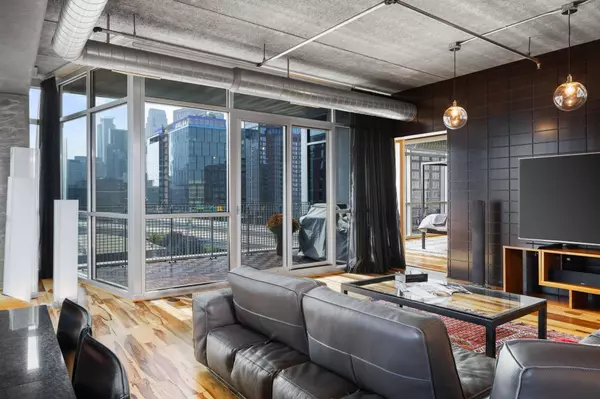 345 6th AVE N #702, Minneapolis, MN 55401