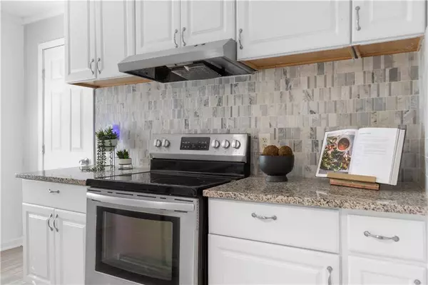 1835 Bonniview ST SW, Atlanta, GA 30310