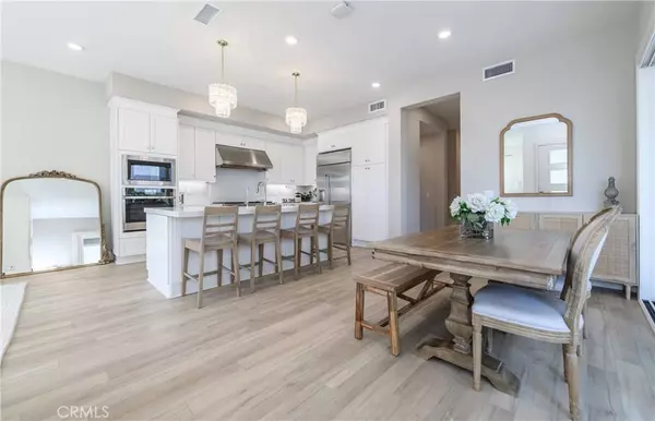 169 Crossover, Irvine, CA 92618