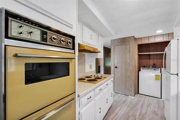 611 WOODLAND CT, Lake Mary, FL 32746