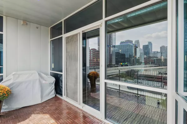 345 6th AVE N #702, Minneapolis, MN 55401